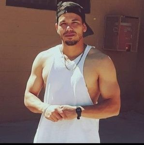 Meet your Posher, Stanton